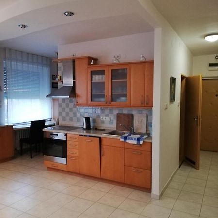 Plne Vybaveny Apartman Polni 1299 Apartment Kojetin ภายนอก รูปภาพ